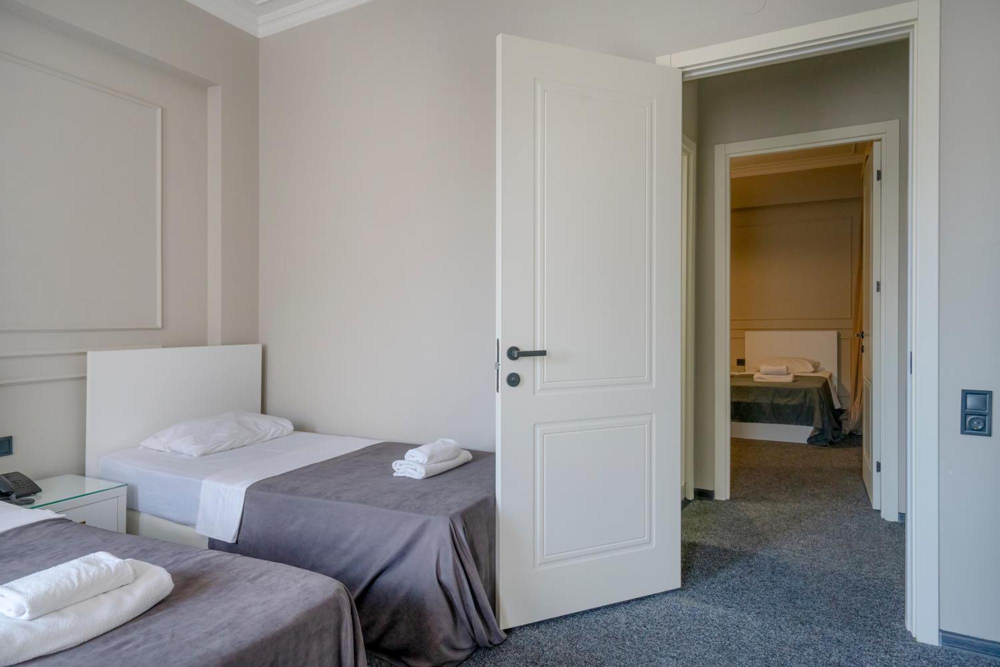 Hotel Piazza Tiflis Habitación foto